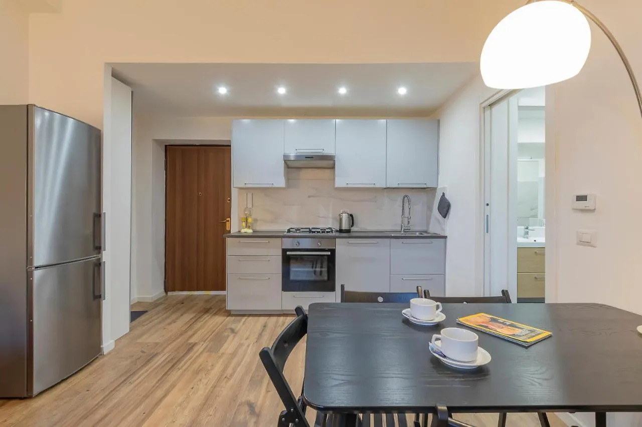 Renovated Apartment Near Loreto Padova 78 Milano