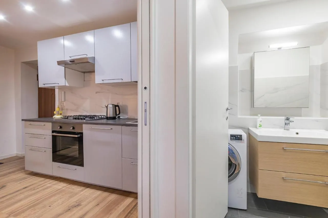 Renovated Apartment Near Loreto Padova 78 Milano 0*,  Italien